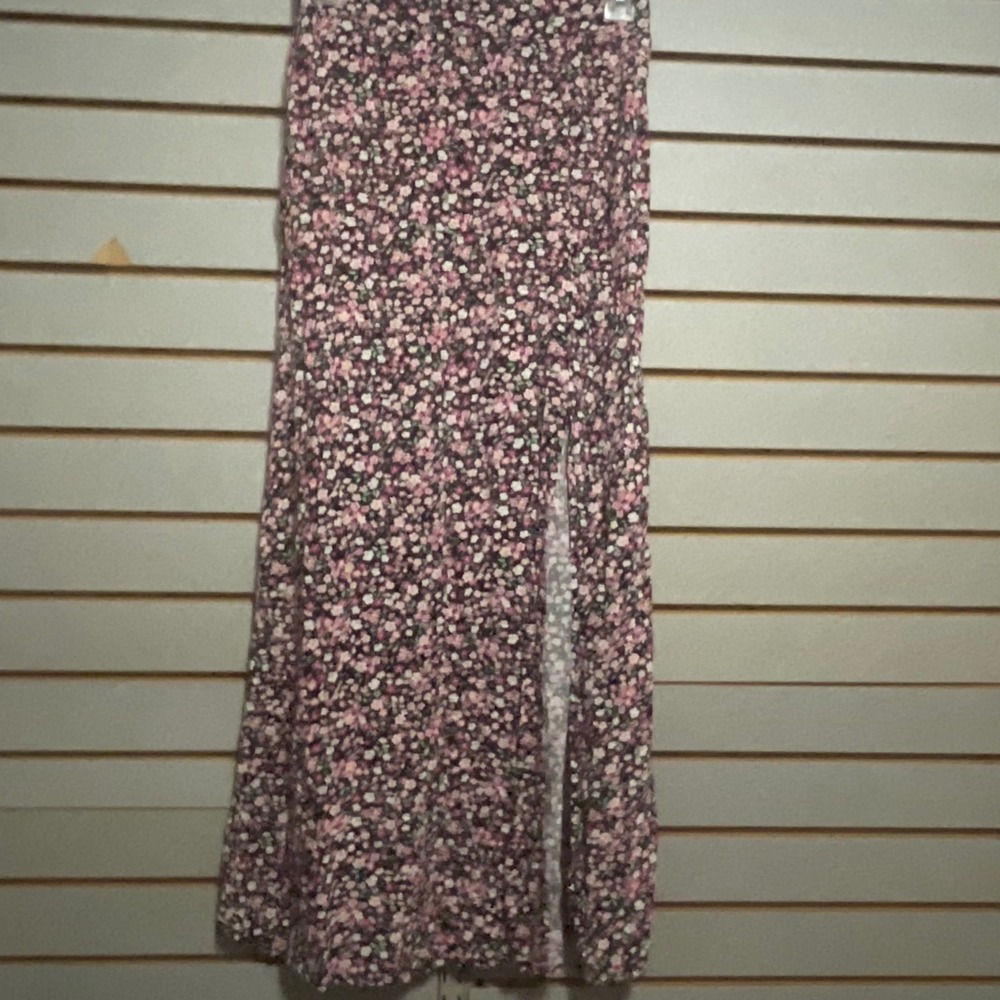 No Boundaries Womens Floral Maxi Skirt Side Slit Pink Purple Black Size S 3-5